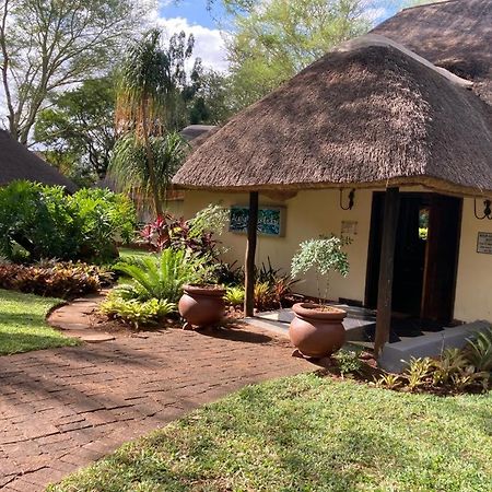 Acasia Guest Lodge Komatipoort Exterior photo